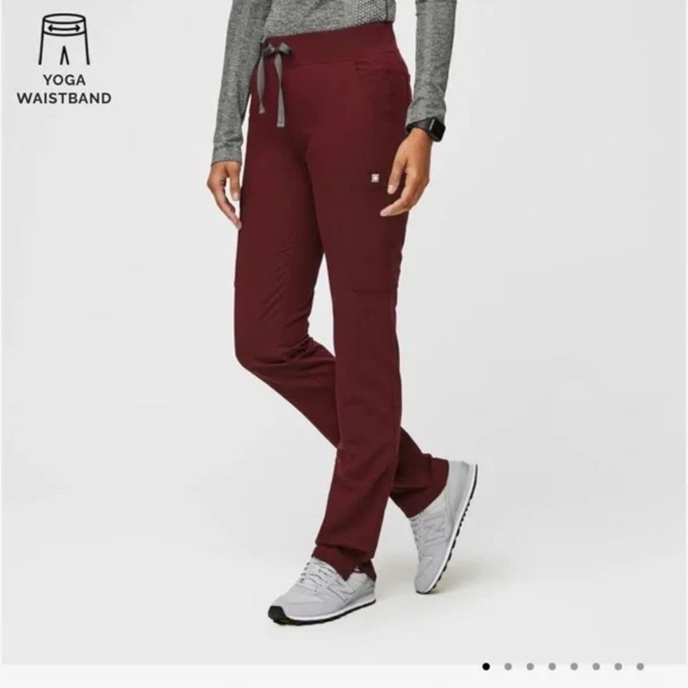 NWOT Figs Burgandy Yola High Waisted Slim Fit Scrub Pants Sz S Regular